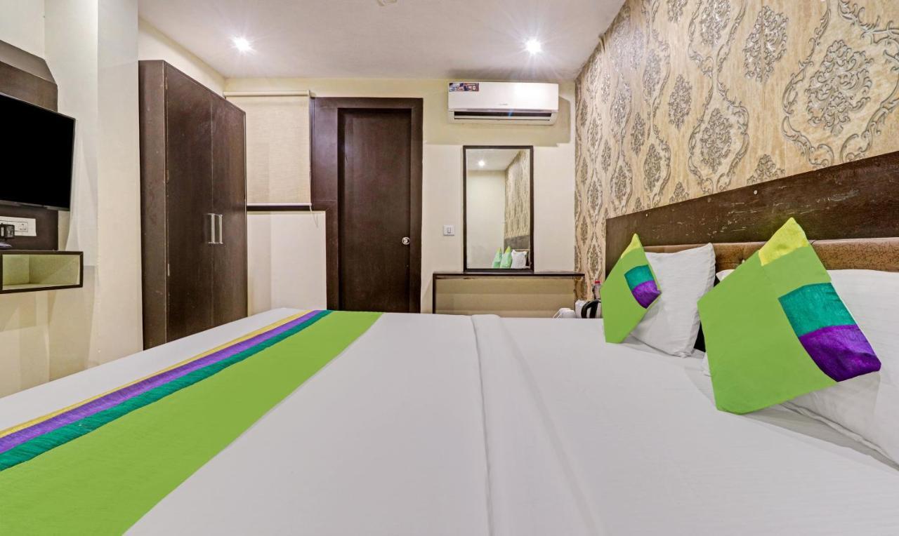 Treebo Trend Paragon Suites Mahipalpur 뉴델리 외부 사진